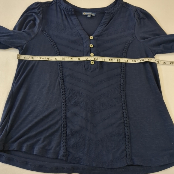 Democracy women's navy blue pullover blouse, size PM - Picture 10 of 12